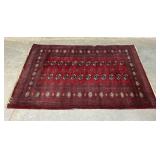 Oriental Carpet - some wear 70/52