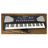 Techno- Beat Electronic Keyboard *as is, untested