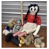 Rag doll, puppets and small jointed bears