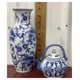 Vase and tea pot