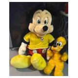 Vintage 80s that talk and Mickey Mouse cassette