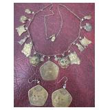 Pididdly links ï¿½catsï¿½ necklace and earrings
