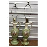 Pr of pretty Vintage Martha & George Lamps