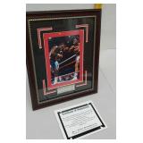 Framed Muhammad Ali with certificate -  ....