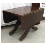 Project furniture Mahogany drop leaf table with 4