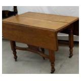 Oak drop leaf table 4 extra leaves need finish