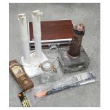 Box lot - boot dryer, lighthouse bird feeder,