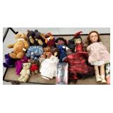 Cart 29 bottom row mostly dolls