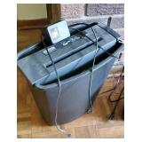 Fellowes paper shredder