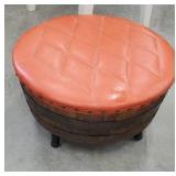 Retro wooden barrel hassock