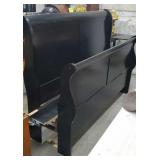 Sleigh bed - queen
 missing 1 rail clip