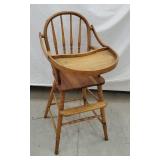 Bowed back bentwood high chair with tray