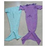 An absolute 1st for us - 2 mermaid afghans :)
