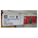 7.5 ft Christmas tree