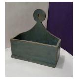 Wall hanging Salt/candlebox -
I love the blue