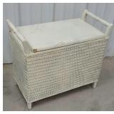 White hamper/stool