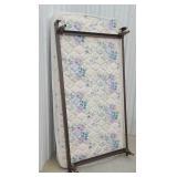 Twin mattress and box spring with hollywood frame