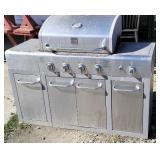 Kenmore gas grill
Needs cleaning