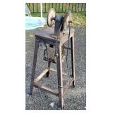 Industrial base buffer/wire wheel