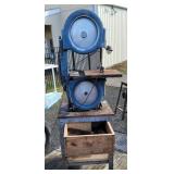 Craftsman band saw with iron base