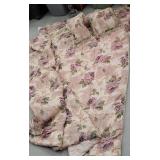 Queen? size comforter with 3 matching pillows
