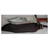 Bowie knife