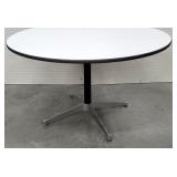 Herman Miller Round retro table