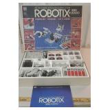 Robotix series r-2000 motorized modular building