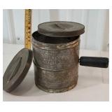Tin duplex flour sifter w/both lids