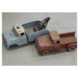 Tonka truck and Buddy L tow truck missing wheel