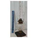Cast iron base oil lamp with a Victor burner