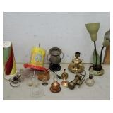 Group of miscellaneous lighting including part of