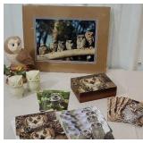 Box of owls including box of greeting cards,