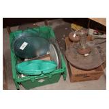 Plastic serving dishes & tote