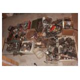 Ford, Lincoln, Mercury parts - LARGE QUANTITY