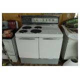 Electric Stove and oven - 4 Burners - Frigidaire