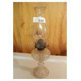 Oil Lamp - Clear glass w/ pedistal base