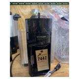 DeLonghi-Nespresso household coffe machine