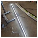 LED series T8 Tube-6 count box - Bent in the middl