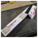 nicrew-led aquariam light with weco wonder shell