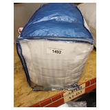 2) Beckham hotel queen size pillows