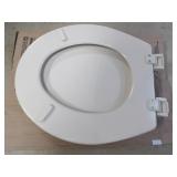 500EC146 Toilet seat