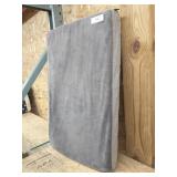 Dog Bed w/removable cover * zipper damage