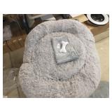 Extra lg. Dog bed Blanket w/ soft toy bone