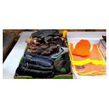 Gloves & Mittens - Large Qty