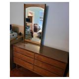 Oak Dresser w/ mirror & Chest of 4 drawers