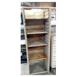 Adjustable bread rack for shop storage