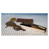 5pc antique grooming accessories