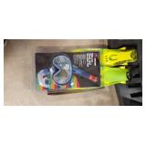 Bubble pack snorkel & Body glove swim fins