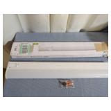 Section 3 Table 1pc ASD cabinet light bullnose whi